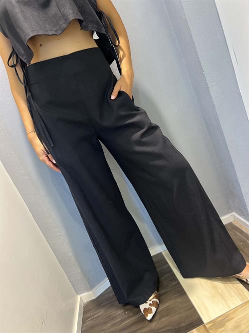 Pantalone nero in llino/viscosa con elastico dietro