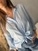 camicia azzurra  in mussola di cotone