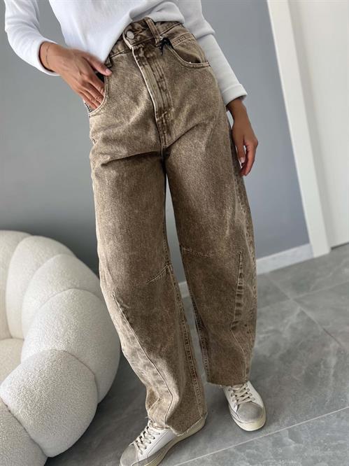 Jeans barbara beige delave modello baloon