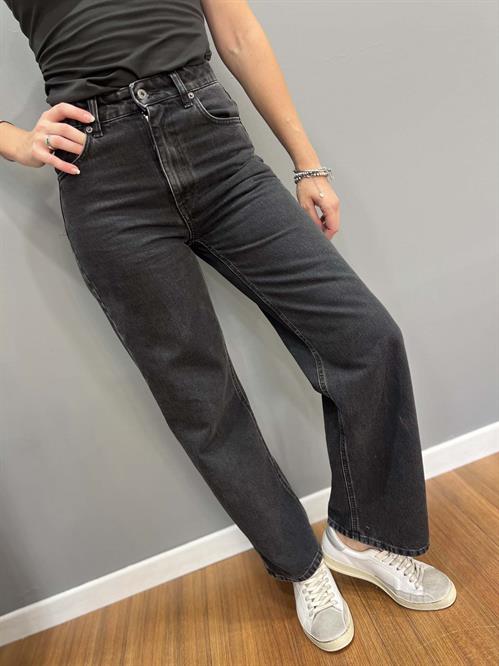 JEANS NERO WIDELEG DRITTO