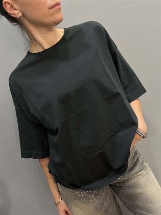 T-Shirt nera girocollo over in cotone