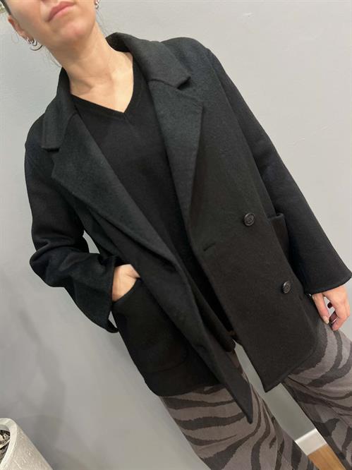cappotto doppiopetto handmade nero lana