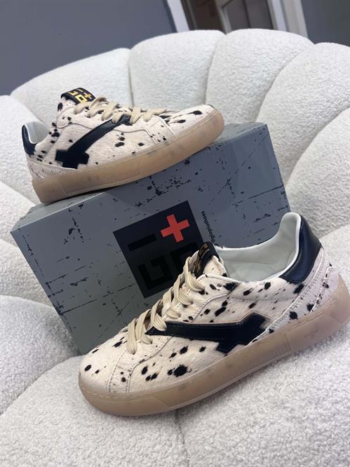 SNEAKERS CAVALLINO ANIMALIER PANNA E NERO