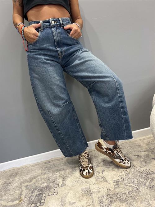 jeans modello barbara in denim lavaggio jeans blu