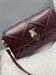 Borsa trapuntata burgundy con tracolla
