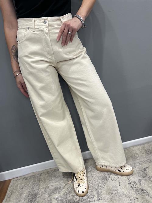 Jeans modello BELLA colorazione panna