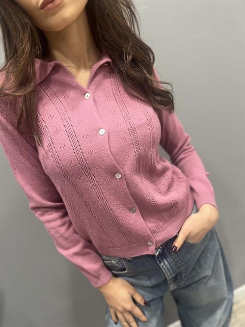 Maglia polo abbottonata crochet punzonato in lana rosa