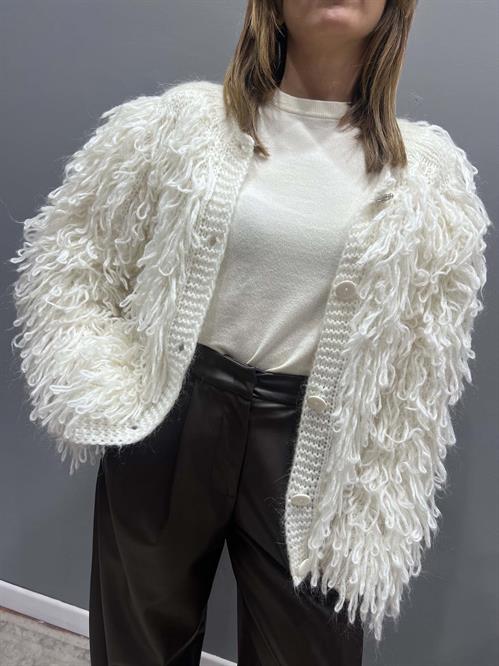 cardigan frange bianco con bottone gioiello