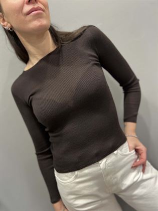 Maglia cacao costine girocollo lana merinos leggera