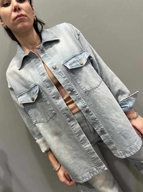 Camicia denim doppia tasca over celeste chiaro