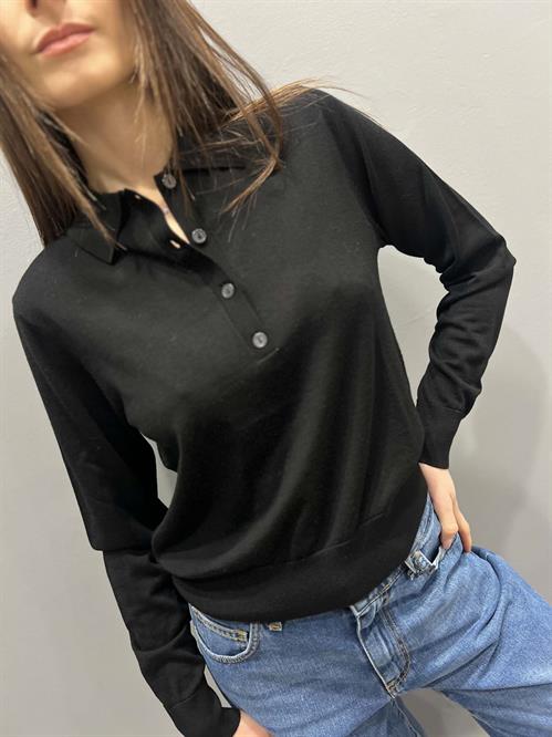 maglia nera modello polo lana  merinos leggera