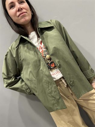 trench corto verde military