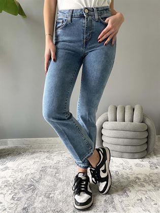 Jeans zampetta chiaro