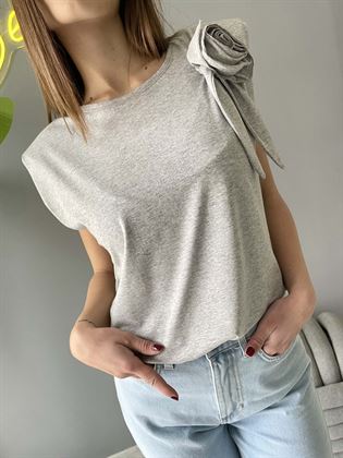  T-Shirt spalline con fiore girocollo grigia